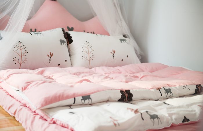 Kids Sleep Routine Tips + Bedtime Chart