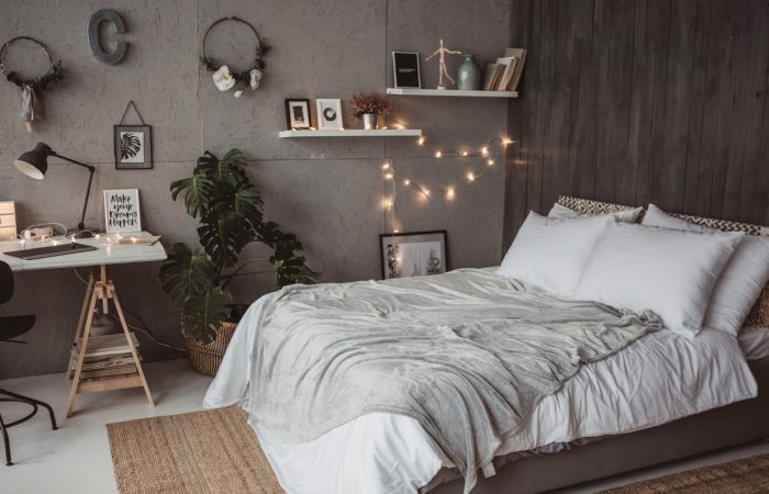 How To Create a Cozy Bedroom