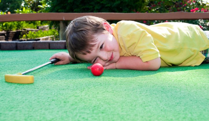 Mini Golf in Toronto - SavvyMom