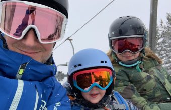Family with Little Kid Snowboarding Tips - SavvyMom