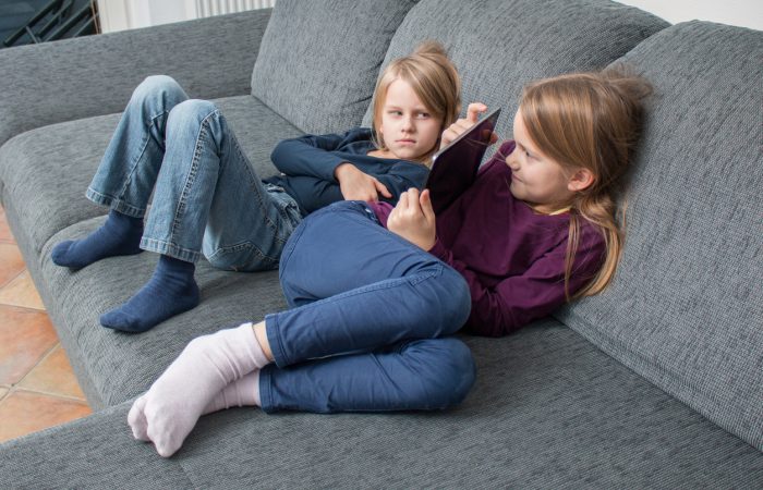 Tips for Dealing with Sibling Rivalry - SavvyMom