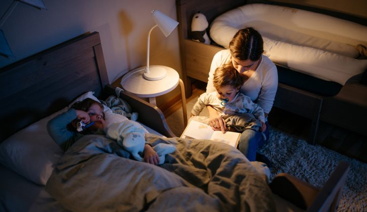 10 Ways to Raise a Reader - SavvyMom