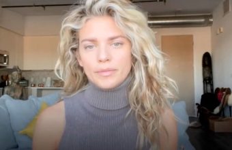 Annalynne McCord Twitter Putins Mother