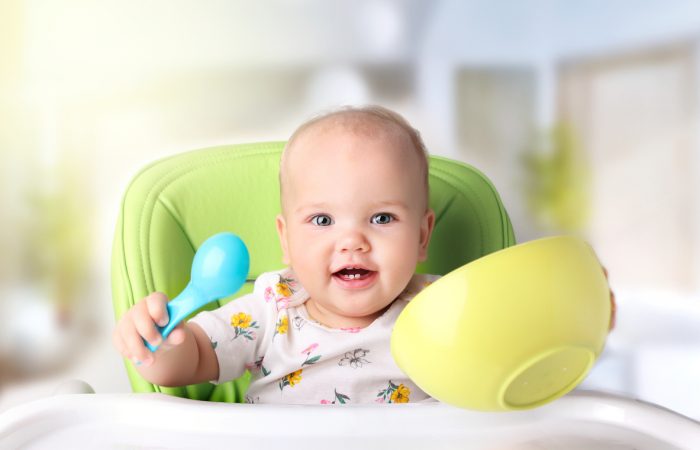 Best Foods for Starting Baby on Solids - SavvyMom