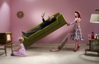 Let Dads Help Get Out of the Way - SavvyMom