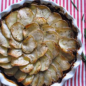 Beef Pot Pie with Crispy Potato Topping