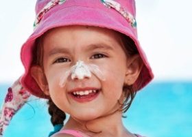 18 Ways to Stay Safe in the Sun