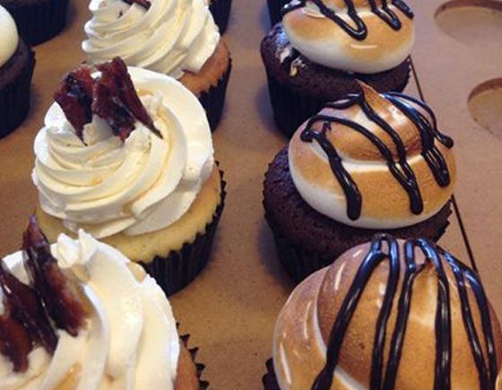 Isobel's Cupcakes and Cookies