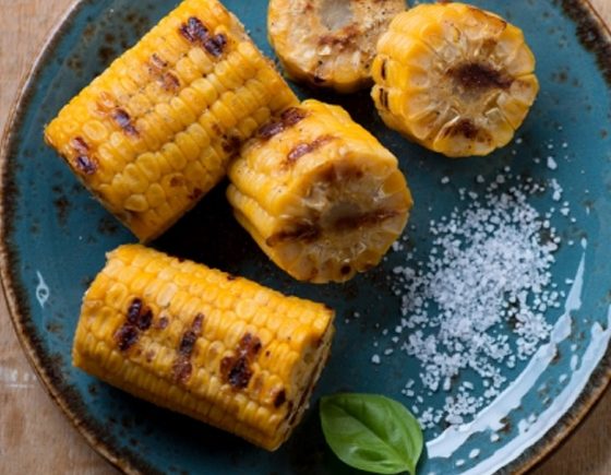 Grilled Corn with Herb Butter