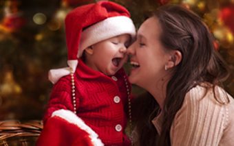 happy_mom_and_baby_christmas
