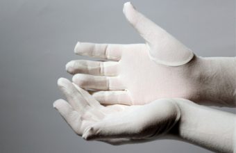 the_eczema_company_Bamboo_Eczema_Gloves_