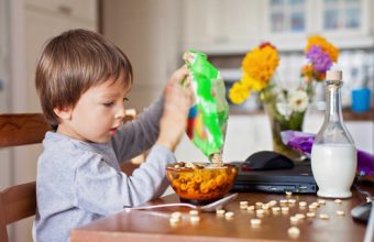 How_to_Keep_the_Kids_Entertained_at_Home_on_March_Break