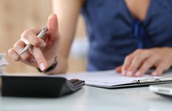 How_to_Choose_Between_an_RRSP_or_TFSA