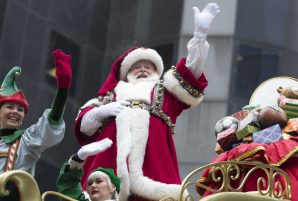How to Make the Most of the Toronto Santa Claus Parade