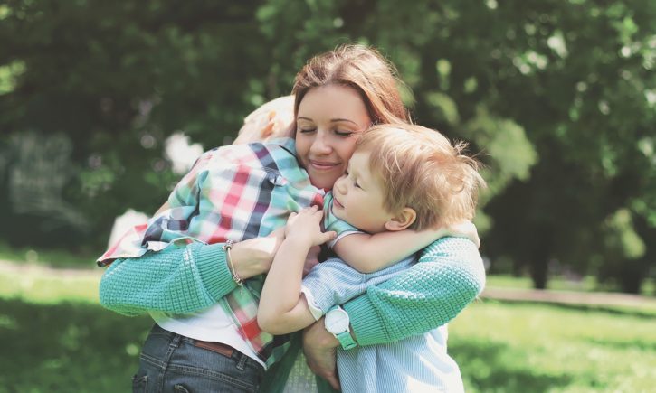 20 Lovely Gifts for Mom