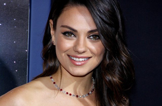 ashton_kutcher_mila_kunis_0