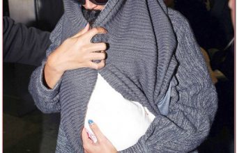 Beyonce Hiding Blue Ivy Upon Leaving A Doctors Office