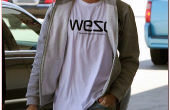 Zac Efron Catches A Flight Out Of LAX