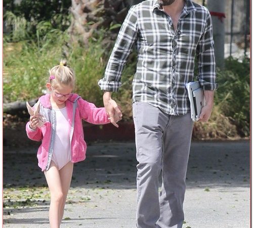 Ben Affleck And Daughter Violet At Ballet Class