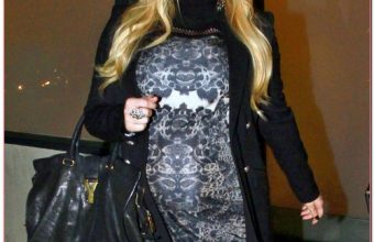 Pregnant Jessica Simpson Heading Out To Dinner In Beverly Hills