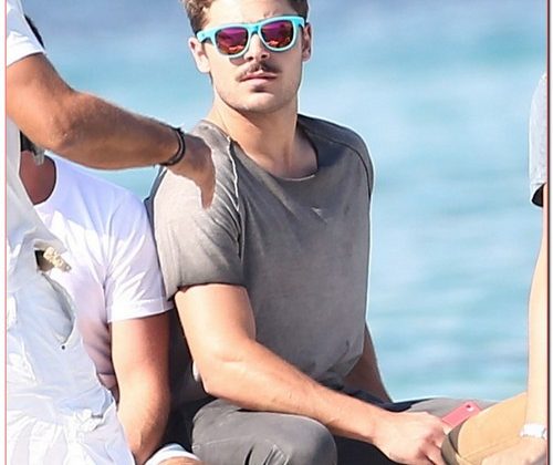 Zac Efron Vacations In Saint-Tropez