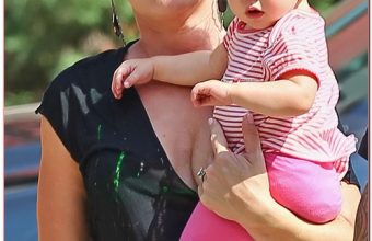 Pink And Carey Take Willow Out In New York