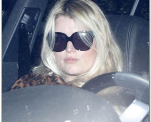 Jessica Simpson Leaves The Gym