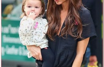 Victoria Beckham & Harper Go Shopping