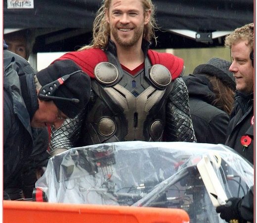 Chris Hemsworth Wields His Hammer In "Thor 2"