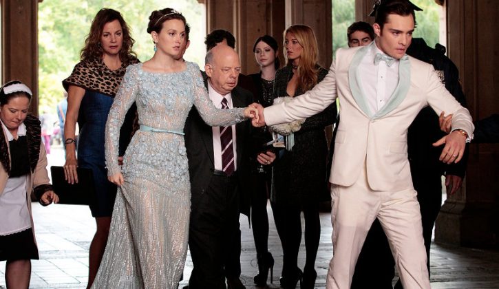 gossip-girl-series-finale-chuck-is-wanted-and-getting-married