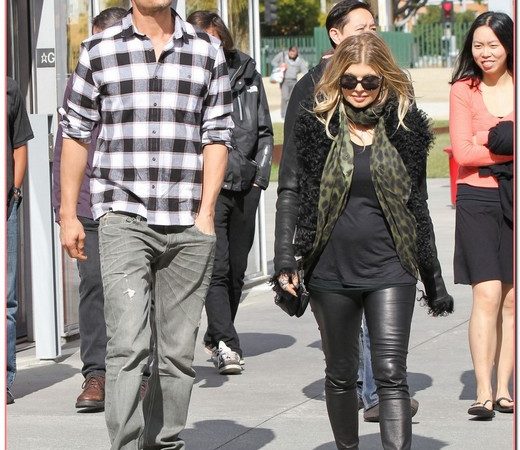 Fergie & Josh Have A Busy Sunday Morning