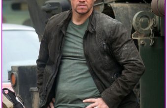 Mark Wahlberg Films "Transformers 4"