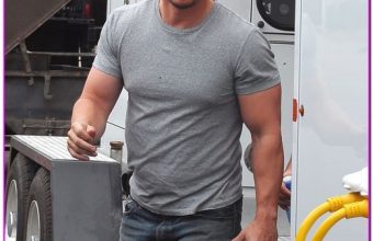 Mark Wahlberg On The Set Of 'Transformers 4'