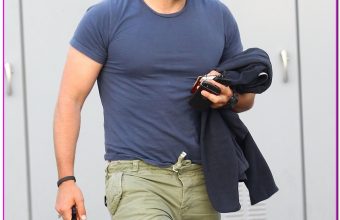 Bradley Cooper Rocks A Thick Beard In Beverly Hills