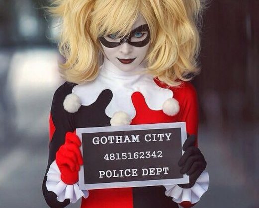 Batman-Arkham-Asylum-Harley-Quinn-Cosplay-Harley-Quinn-Thigh-High-costume-set-521x780