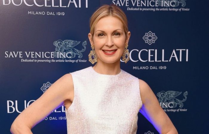 GTY_kelly_rutherford_jt_150329_16x9_992