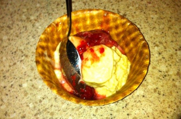 rhubarb-ice-cream-waffle-bowl-e1338908301999