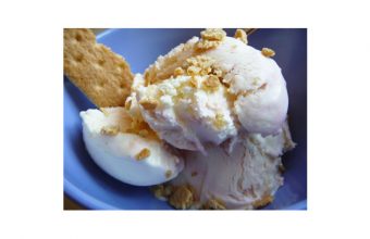 lisalettersicecreambowl1
