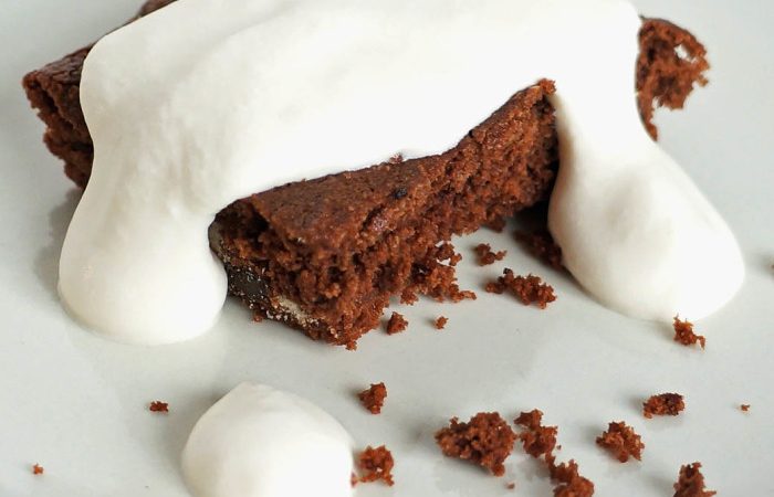 gluten-free-brownie-700x823