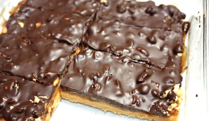 No-Bake-Snickers-Protein-Bars_1