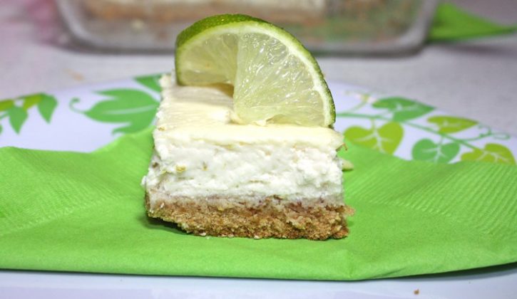 Key-Lime-Cheesecake-Protein-Bars_3