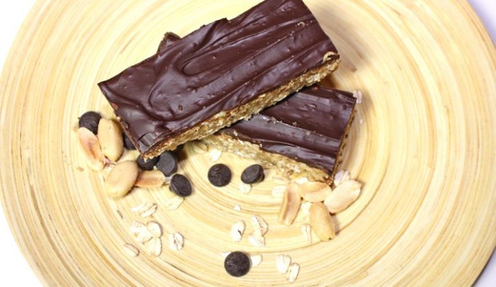 No-Bake-Peanut-Chocolate-Protein-Bars_3