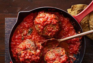 Jumbo-Cheese-Stuffed-Meatballs-Recipe_s4x3_lg