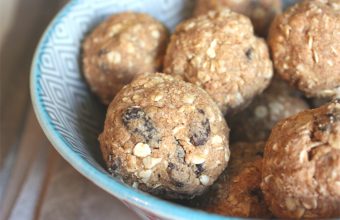Oatmeal-Raisin-Cookie-Balls_3copy