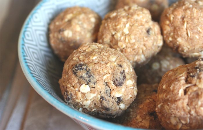 Oatmeal-Raisin-Cookie-Balls_3copy