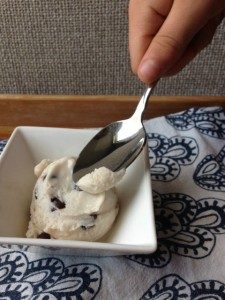ice-cream-little-hands-225x300