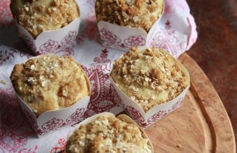 oatmealtoppedmuffins