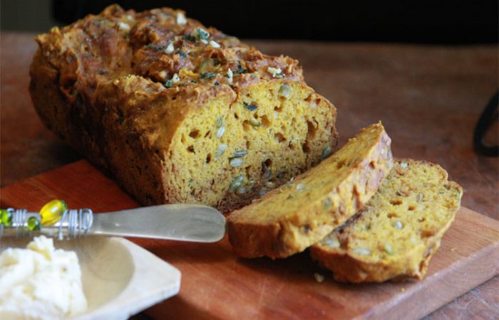 pumpkinsagebread6