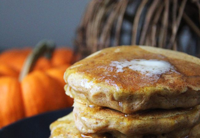 Pumpkin-Pie-Pancakes-aA-Pretty-Life