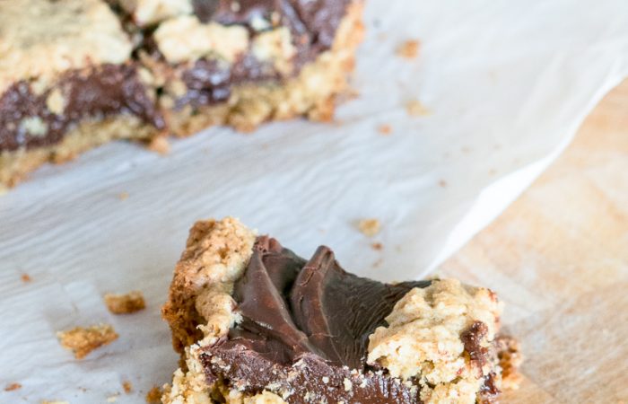 2014-10-Oat-Fudge-Bars-9
